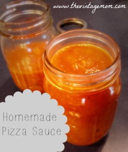 Homemade Pizza Sauce {Recipe}